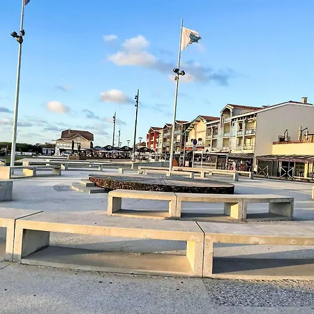 Grand Pavois-5 By Interhome *